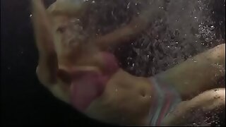 Pterodactyl: Sexy Bikini Girl Swimming